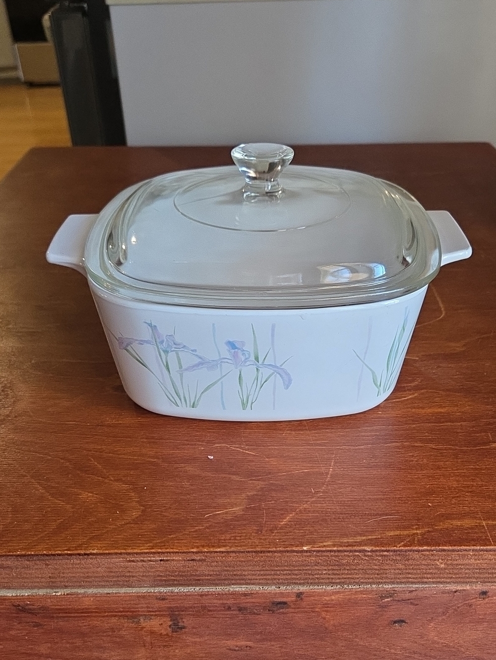 Best Offer Shadow Iris Pattern Corning Ware Casserole Dish